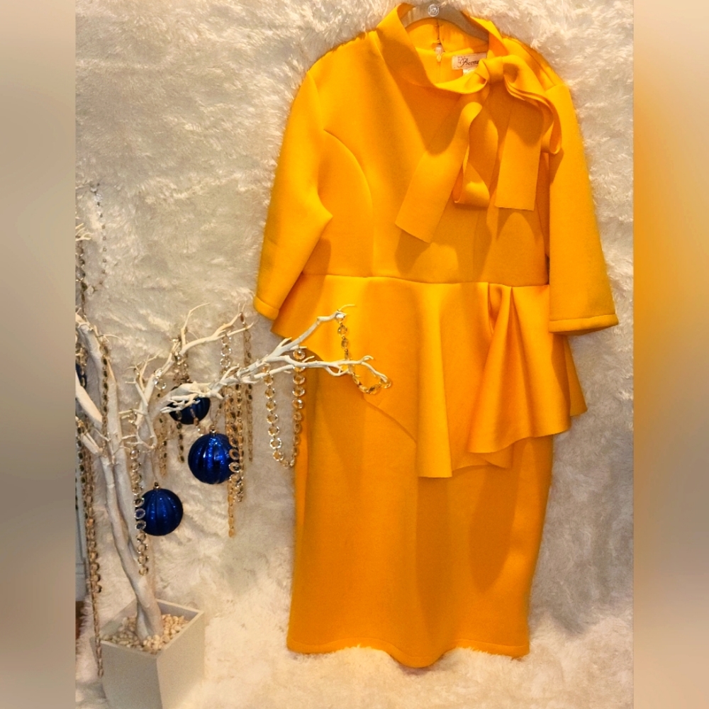 **Woman's Dress **